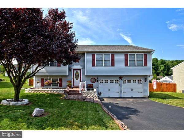 812 W 8TH ST, Birdsboro, PA 19508