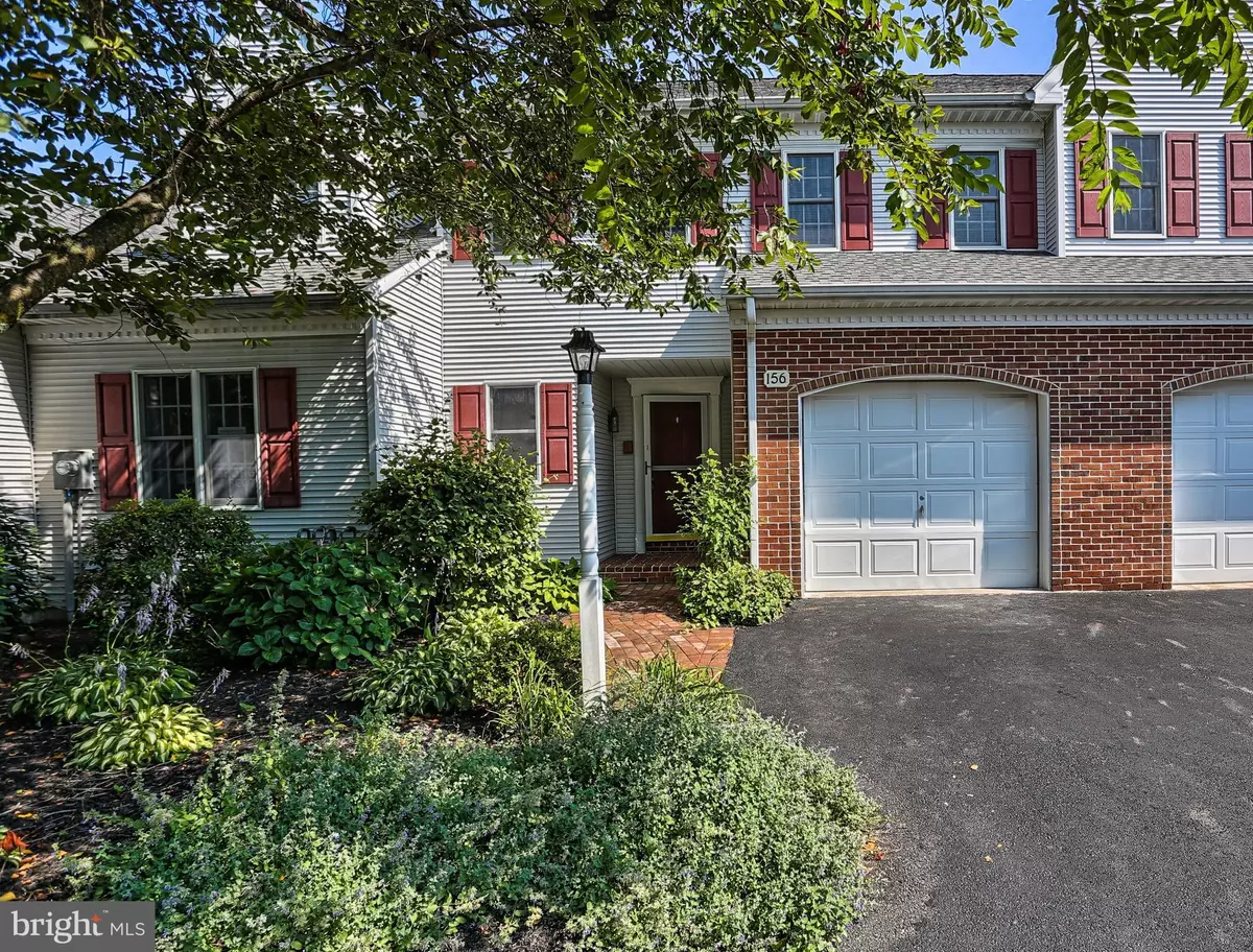 York, PA 17406,156 CARRIAGE HILL LN