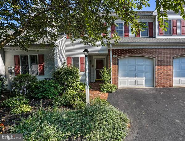 156 CARRIAGE HILL LN, York, PA 17406