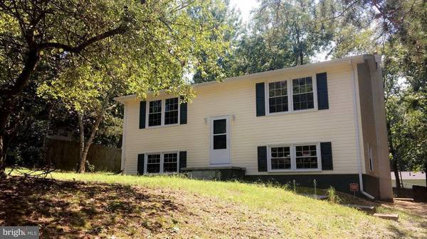 5512 SLATER ST, Fredericksburg, VA 22407