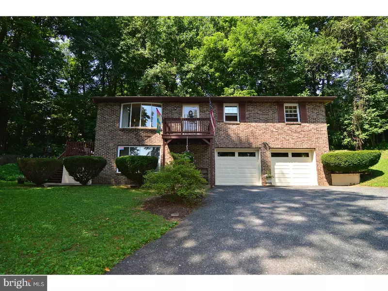 22 DAVIDHEISER RD, Douglassville, PA 19518