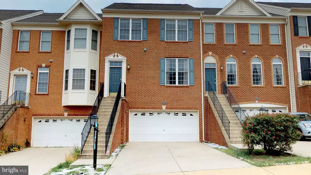 43724 PIEDMONT HUNT TER, Ashburn, VA 20148