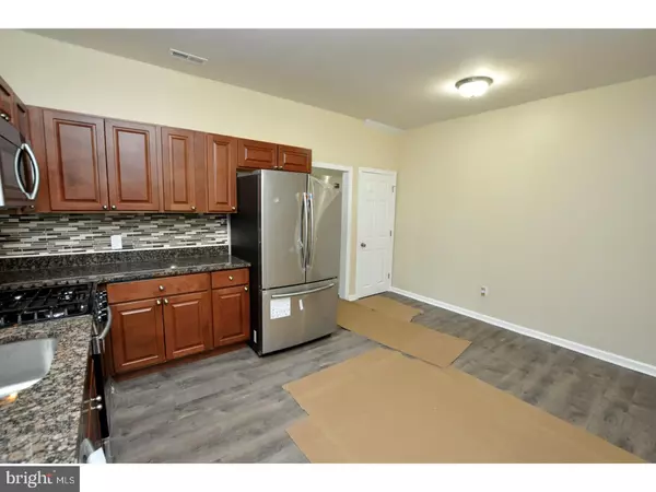Palmyra, NJ 08065,610 PARRY AVE