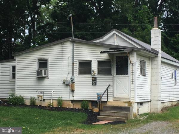 136 BRITTON RD, Shippensburg, PA 17257