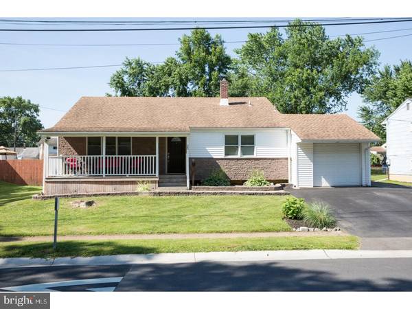 25 E STEPHEN DR, Newark, DE 19713