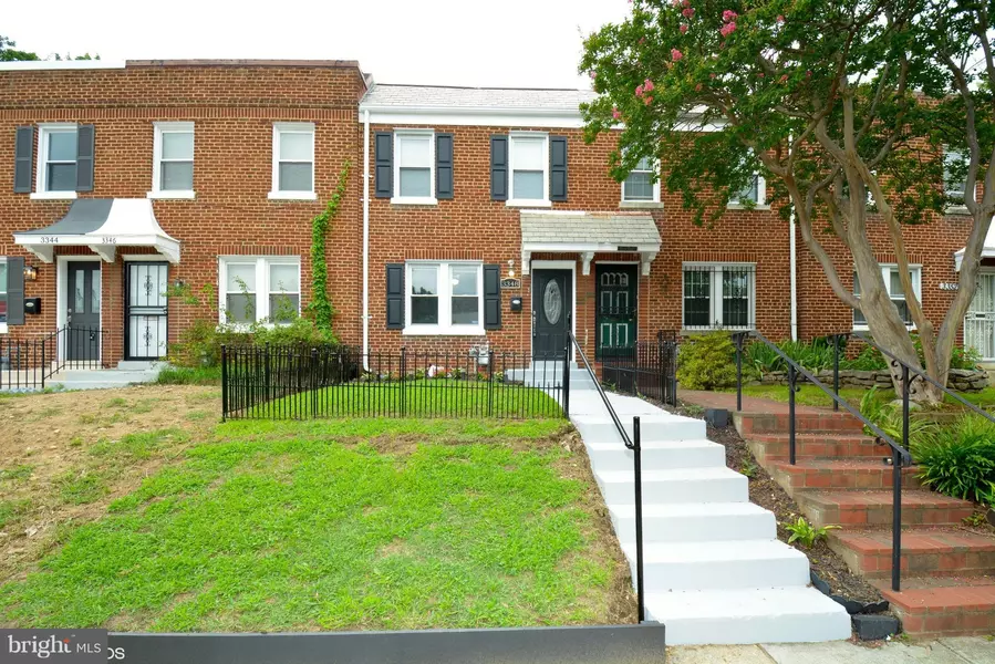 3348 CLAY ST NE, Washington, DC 20019