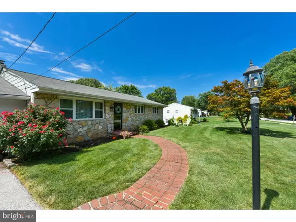 Audubon, PA 19403,15 ASHWOOD LN