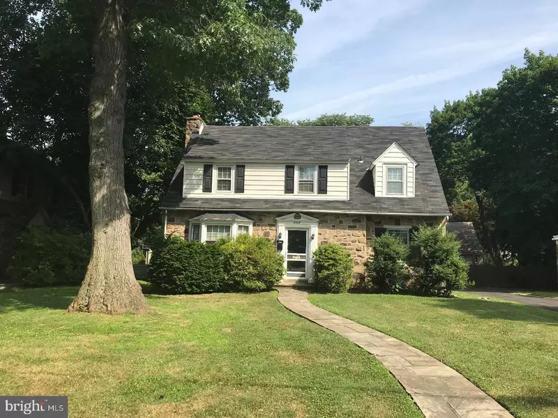 8345 ROBERTS RD, Elkins Park, PA 19027