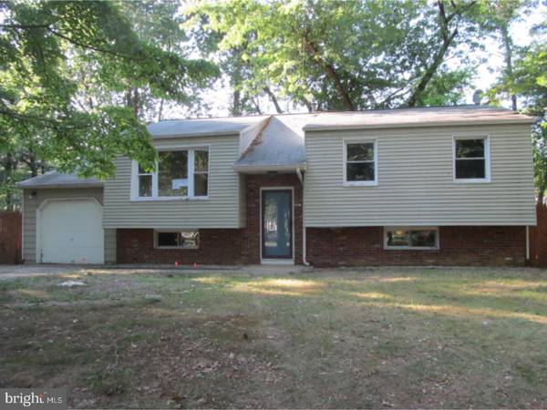 208 DELWYN LN, Williamstown, NJ 08094