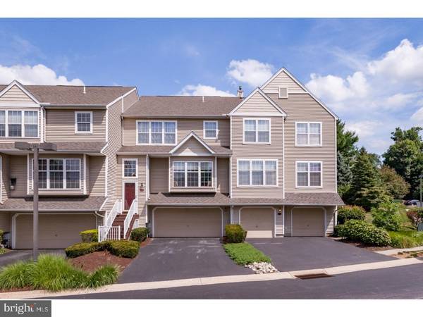 407 LAKE GEORGE CIR, West Chester Main, PA 19382