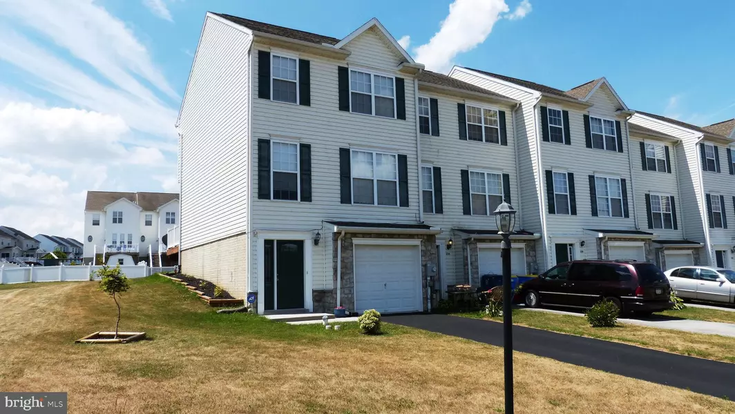 358 MESA LN, York, PA 17408