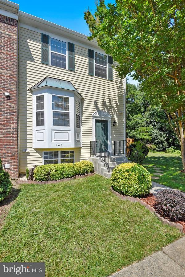 1934 WICKLOW CT, Woodbridge, VA 22191