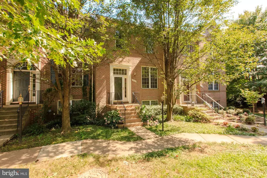 3440 DIEHL CT, Falls Church, VA 22041