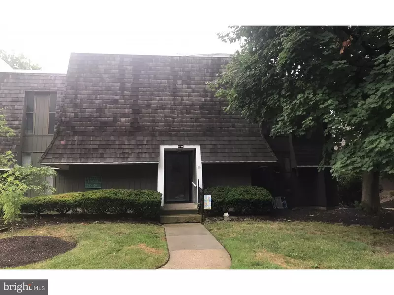 25 S CHURCH RD #38, Maple Shade, NJ 08052