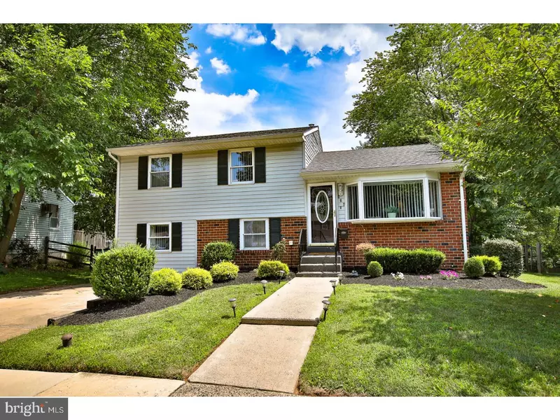 567 EDGEMONT AVE, Lansdale, PA 19446