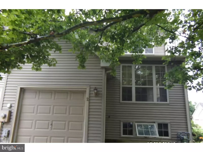 2 BEECHCROP CT, Delran, NJ 08075