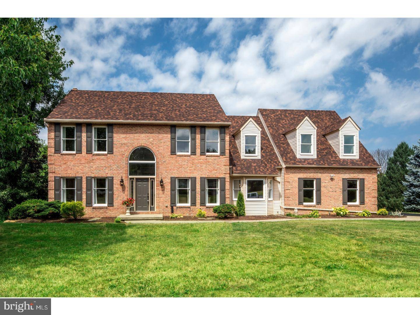 4245 FARMERSVILLE CT, Easton, PA 18045
