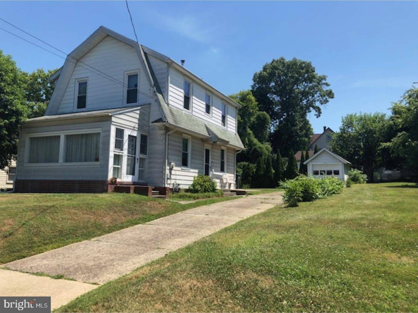 Abington, PA 19001,1571 FERNDALE AVE