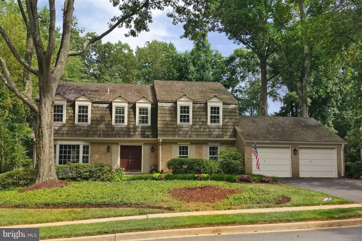 Reston, VA 20191,2607 MOUNTAIN LAUREL PL