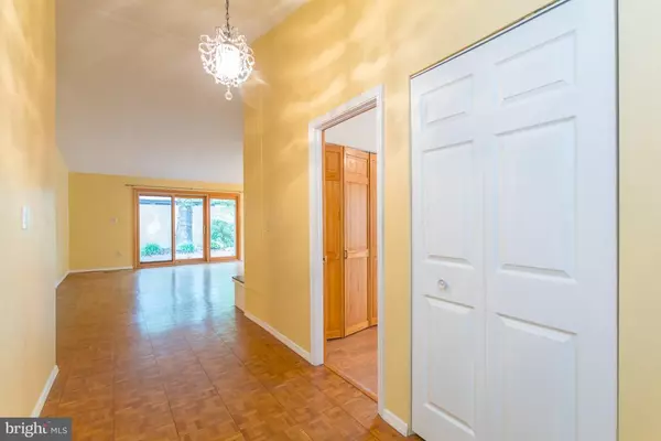 Columbia, MD 21045,5360 RED LAKE CT