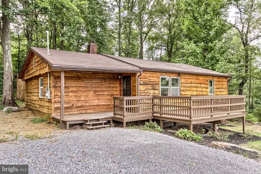 96 ROCKY RD, Biglerville, PA 17307