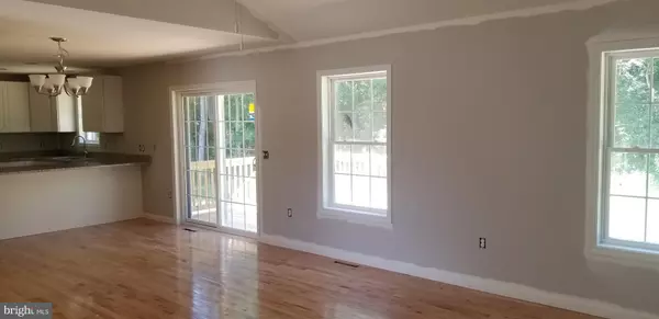 Houston, DE 19954,4271 DEEP GRASS LN