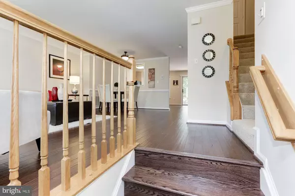 Springfield, VA 22153,7704 HICKORY GLEN WAY