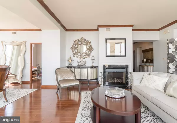 Baltimore, MD 21202,717 PRESIDENT ST #402