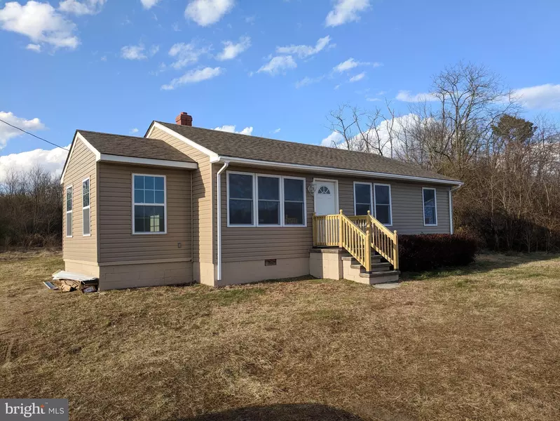 1856 CROOKHORN RD, Montross, VA 22520