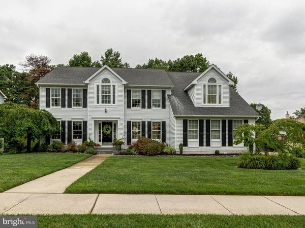 14 HERITAGE HILL DR, Sicklerville, NJ 08081