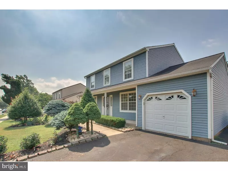 1038 W PORTSIDE DR, Bensalem, PA 19020