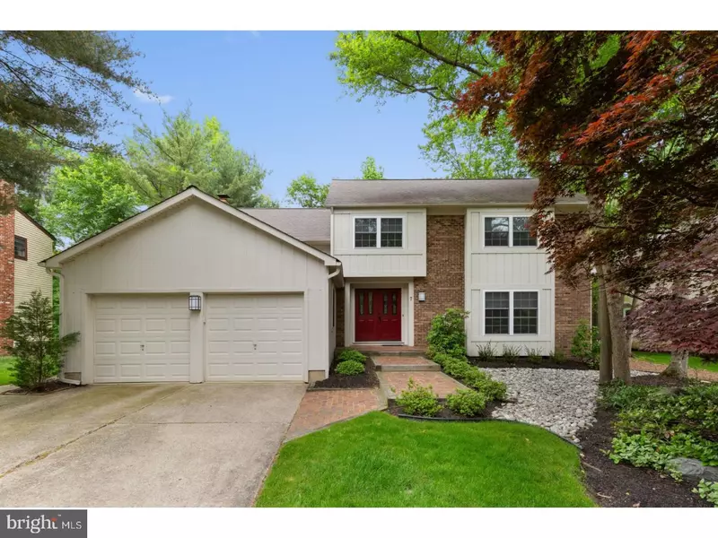 7 TEAK CT, Cherry Hill, NJ 08003