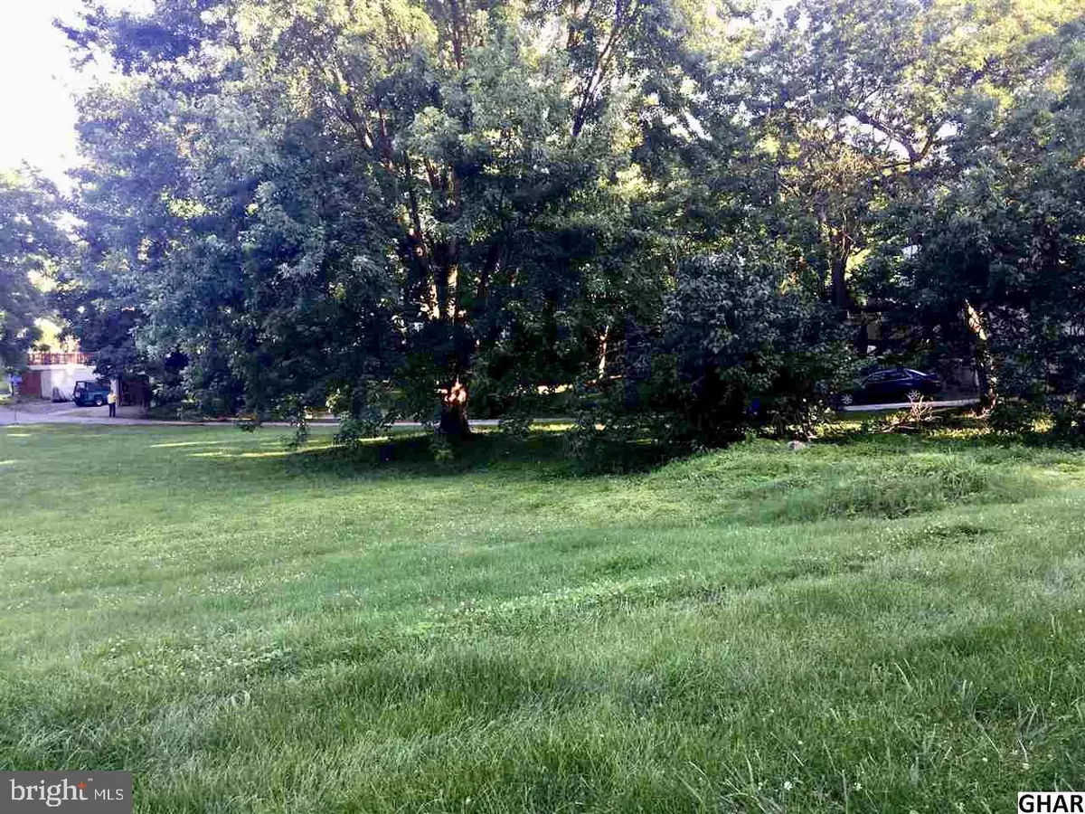 Enola, PA 17025,230 PENNSYLVANIA AVE