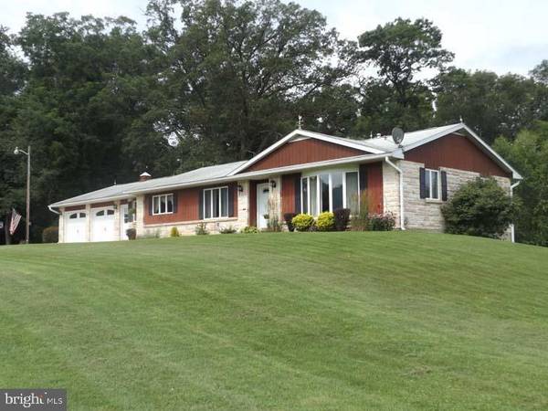 8923 ROUTE 75 S, East Waterford, PA 17021