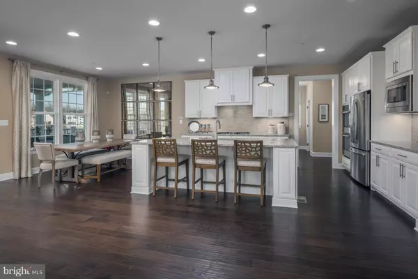 Bowie, MD 20720,4504 WOODLANDS REACH DR