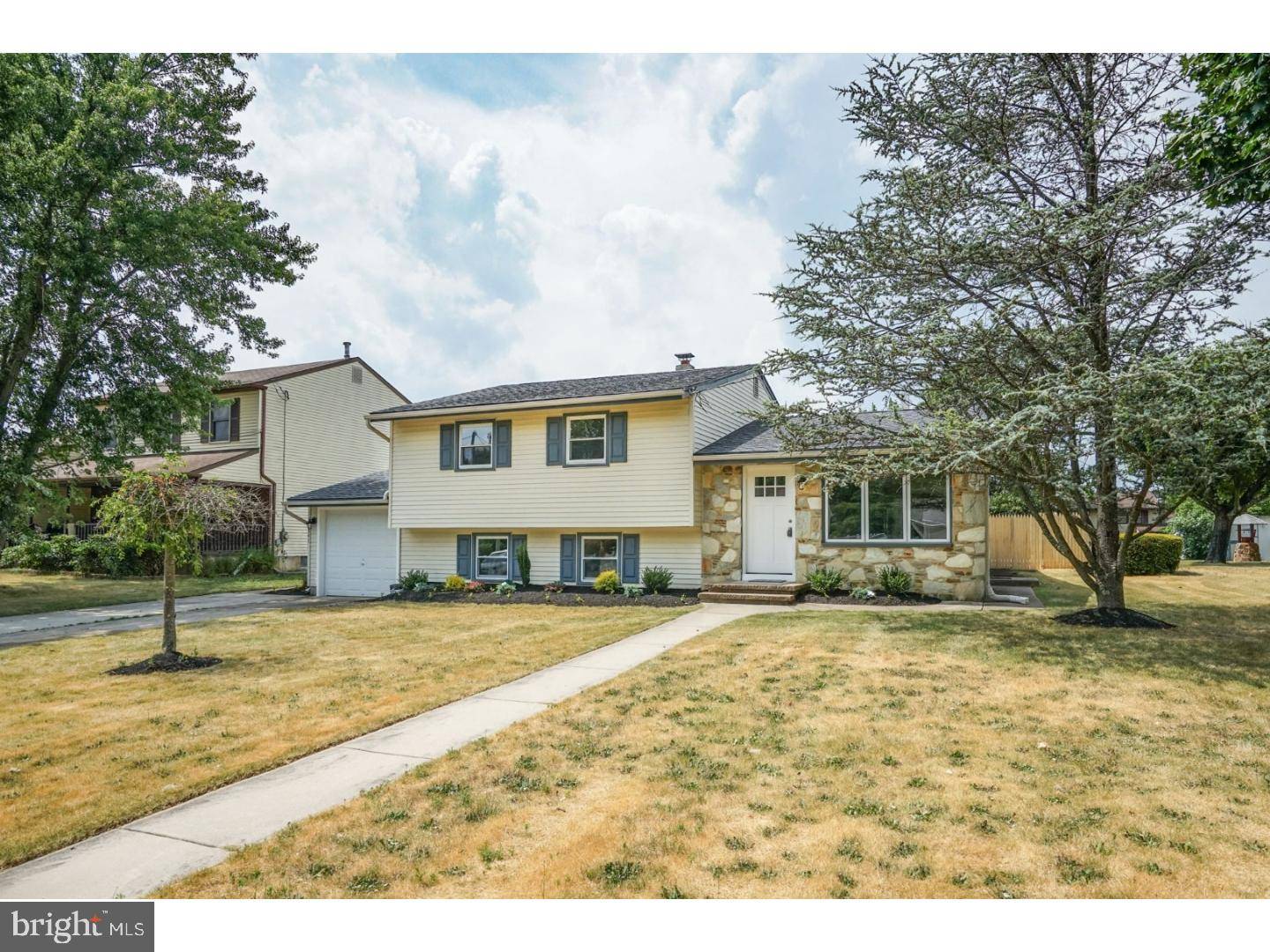 Hammonton, NJ 08037,341 LAKEVIEW AVE