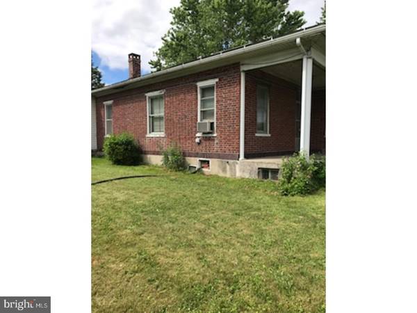 90 MEMORIAL DR, Schuylkill Haven, PA 17972