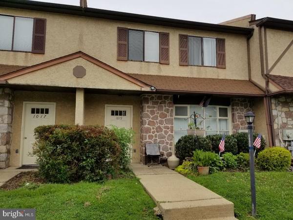 1019 OAKWOOD DR, Huntingdon Valley, PA 19006