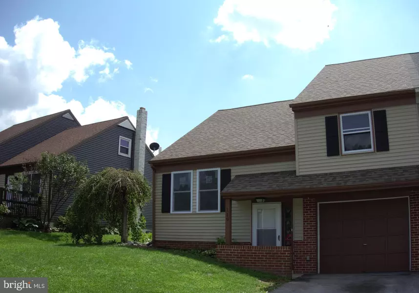 119 MARION TER, Ephrata, PA 17522