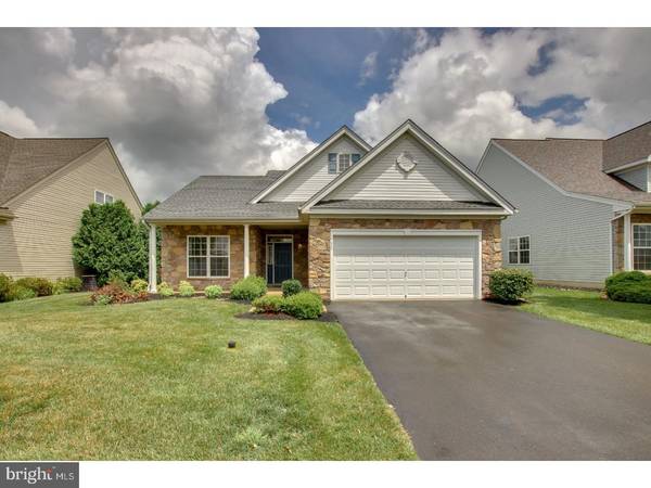 640 N SETTLERS CIR, Warrington, PA 18976