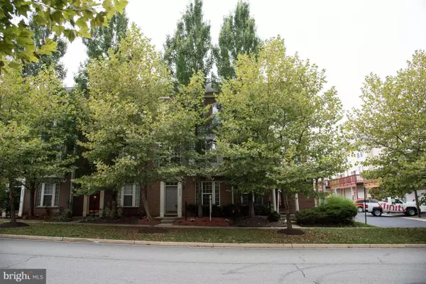 Sterling, VA 20165,46240 MILTHORN TER