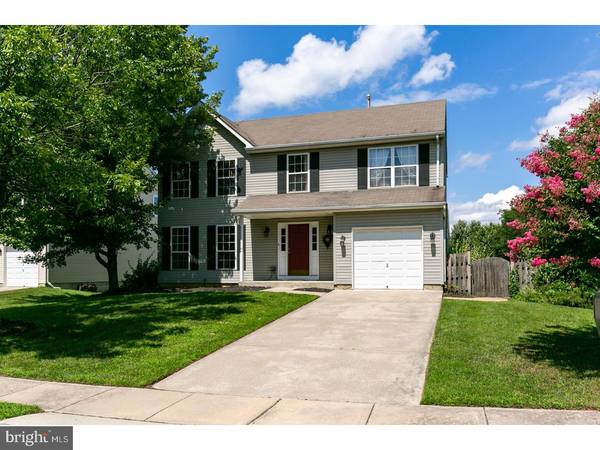 16 INVERNESS DR, Delran, NJ 08075