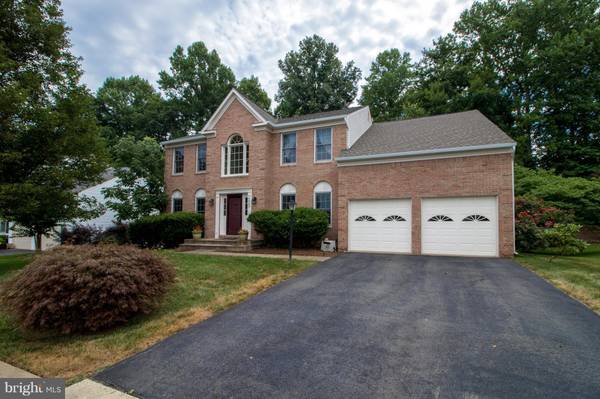 5062 LEATHERBACK RD, Woodbridge, VA 22193