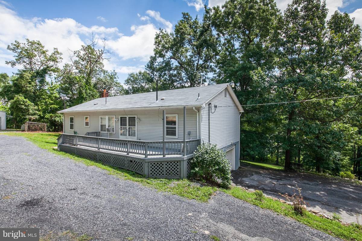 Front Royal, VA 22630,323 TIMBERLINE RIDGE RD