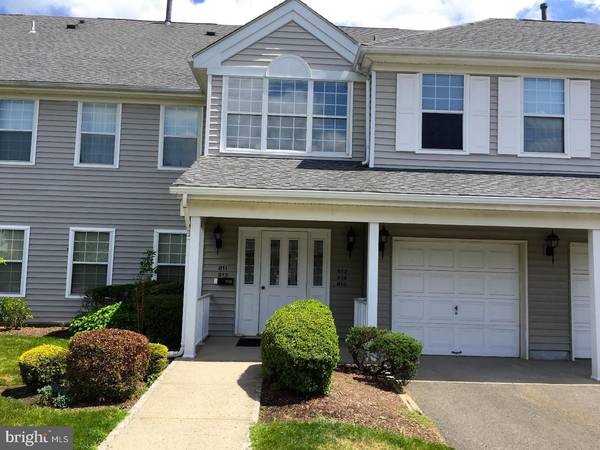 814 EAGLES CHASE DR, Lawrenceville, NJ 08648