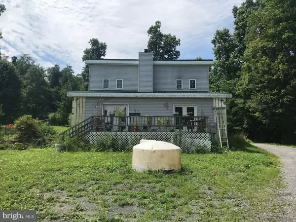 1147 BIG SANDY RD, Bruceton Mills, WV 26525