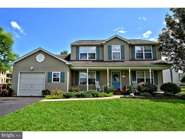 102 PARKSIDE DR, Dublin, PA 18917