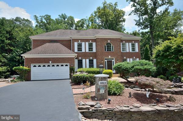 Annandale, VA 22003,3823 DADE DR