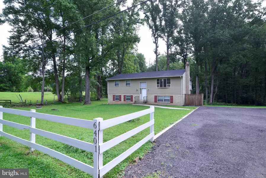 6401 NEWMAN RD, Clifton, VA 20124