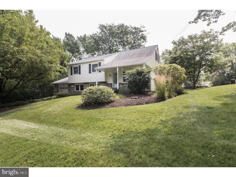 212 HAMPSHIRE DR, Chalfont, PA 18914